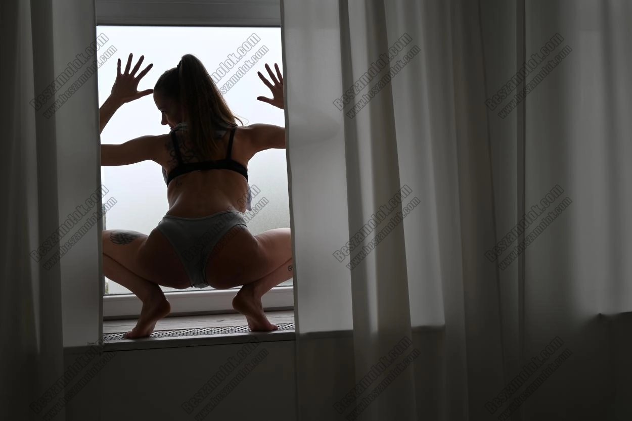 Yade milf szexpartner kepes profil - milf-szexpartner.hu Yade - +36 70 553 7012 - milf szexpartner foto